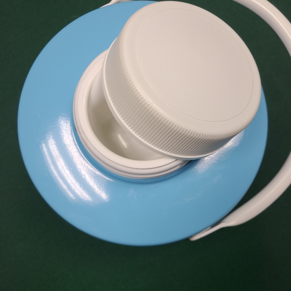 Vintage Coleman cooler jug. In Very nice condition. - Picture 7 of 12